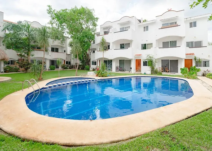 3 Bedroom With Pool - Playacar Phase Ii - At Pakal Complex 21 Holiday home