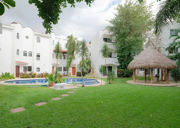 3 Bedroom With Pool - Playacar Phase Ii - At Pakal Complex 21 *